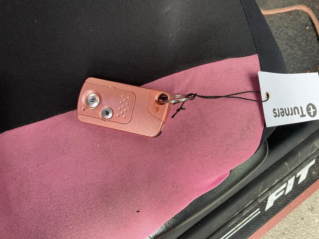 Photo '15' of Honda FIT Photo '15' of Honda FIT