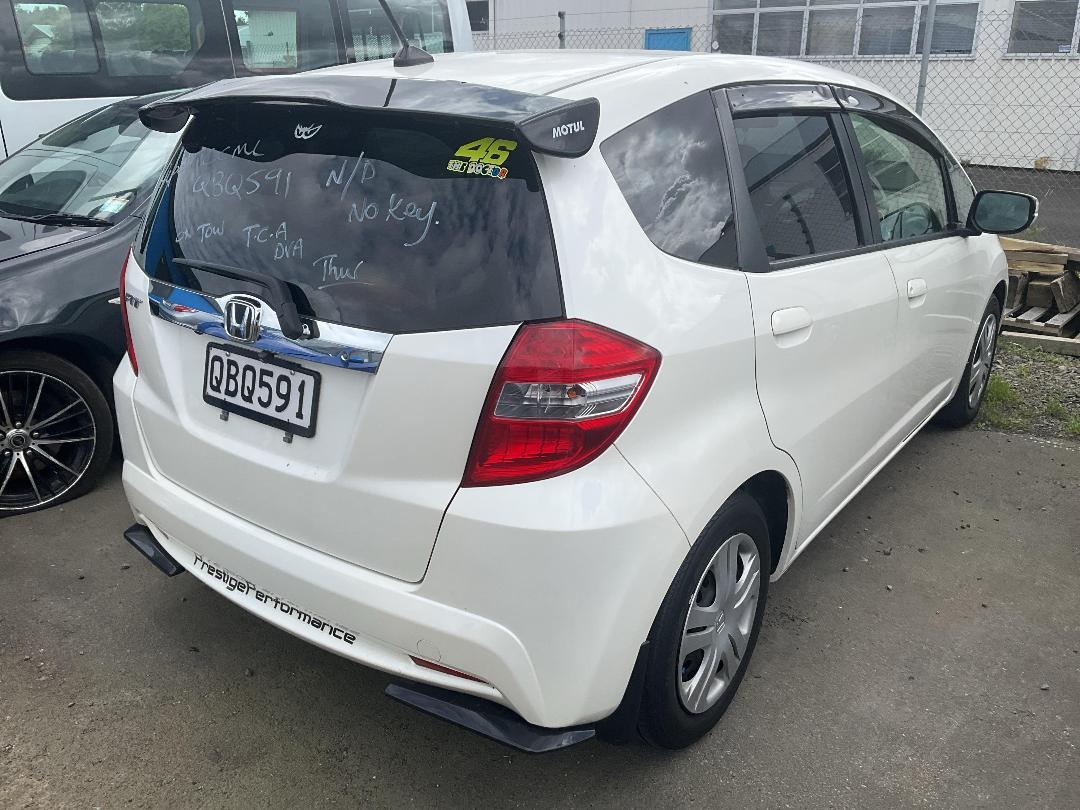 Photo '4' of Honda FIT Photo '4' of Honda FIT