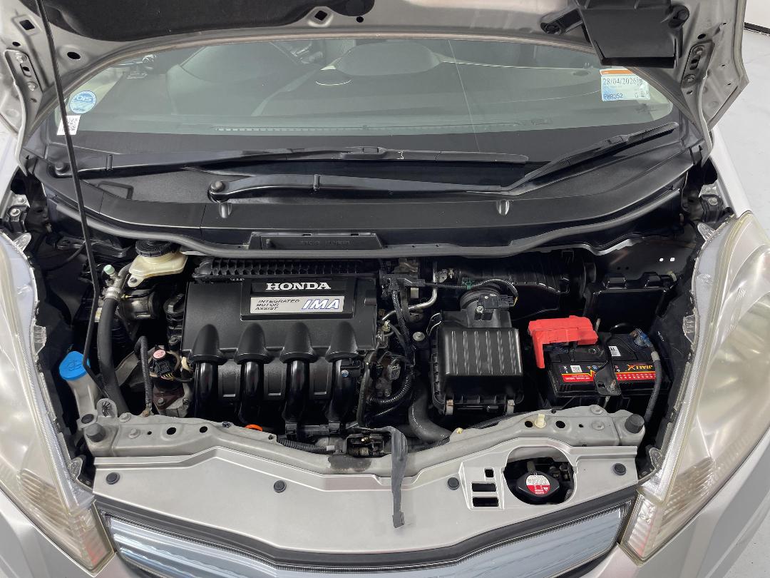 Photo '13' of Honda FIT Photo '13' of Honda FIT