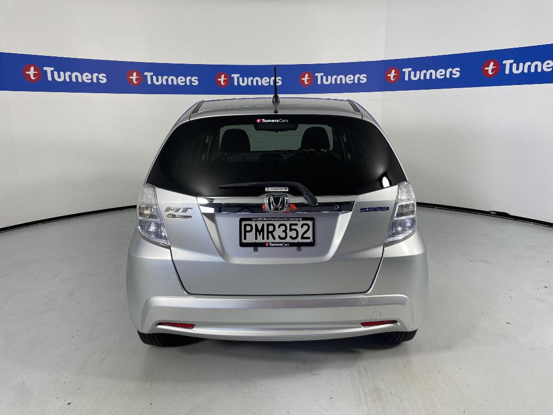 Photo '6' of Honda FIT Photo '6' of Honda FIT