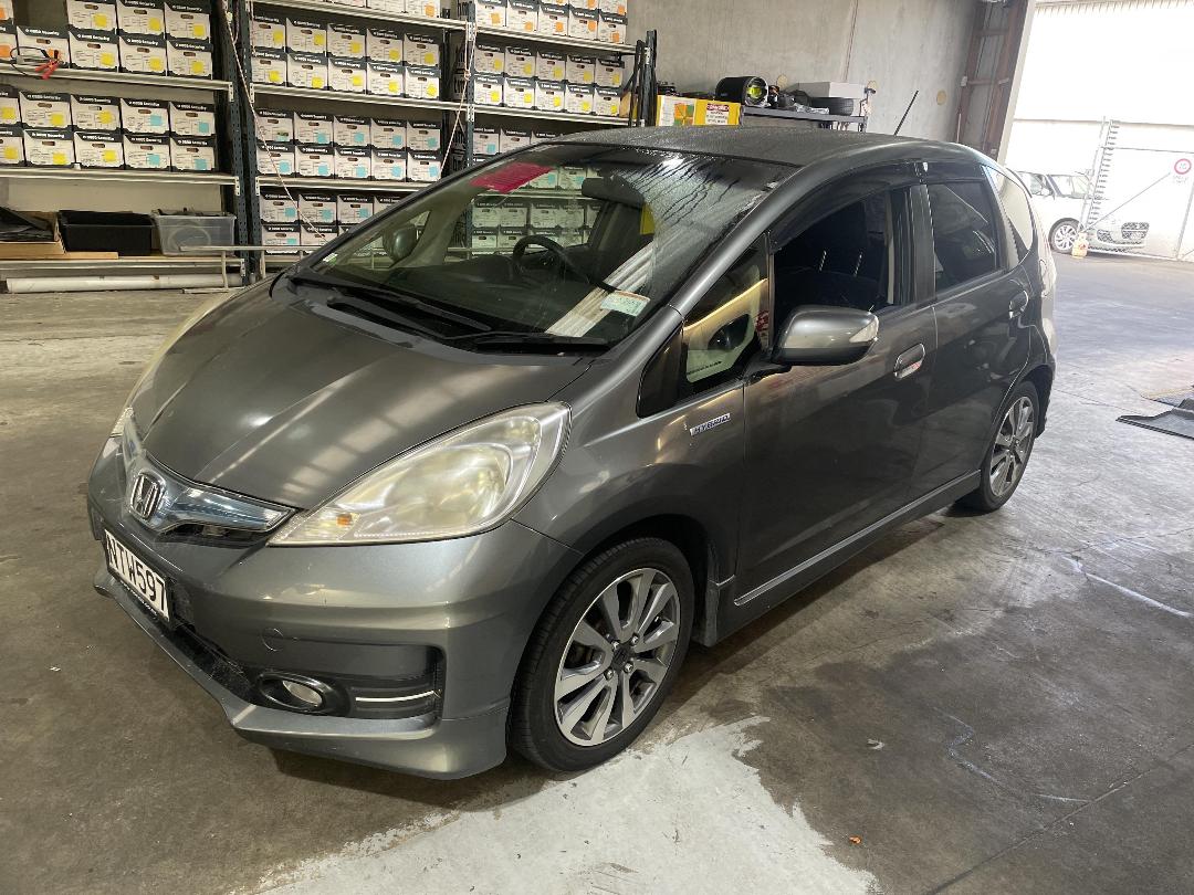 Photo '3' of Honda FIT RS Hybrid