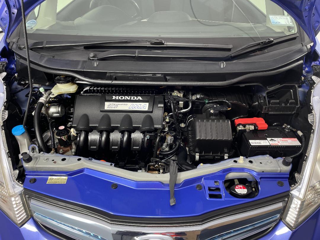 Photo '13' of Honda FIT Photo '13' of Honda FIT