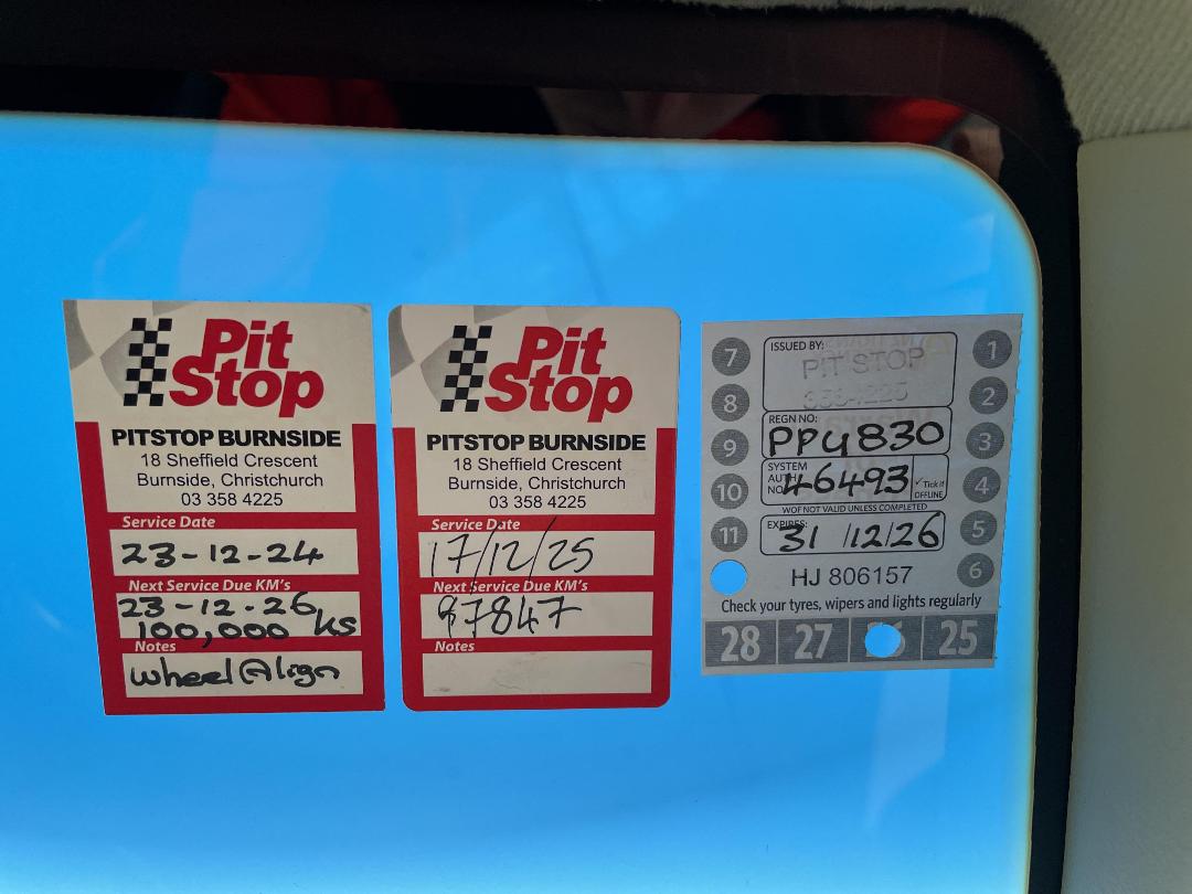 Photo '27' of Honda FIT Photo '27' of Honda FIT