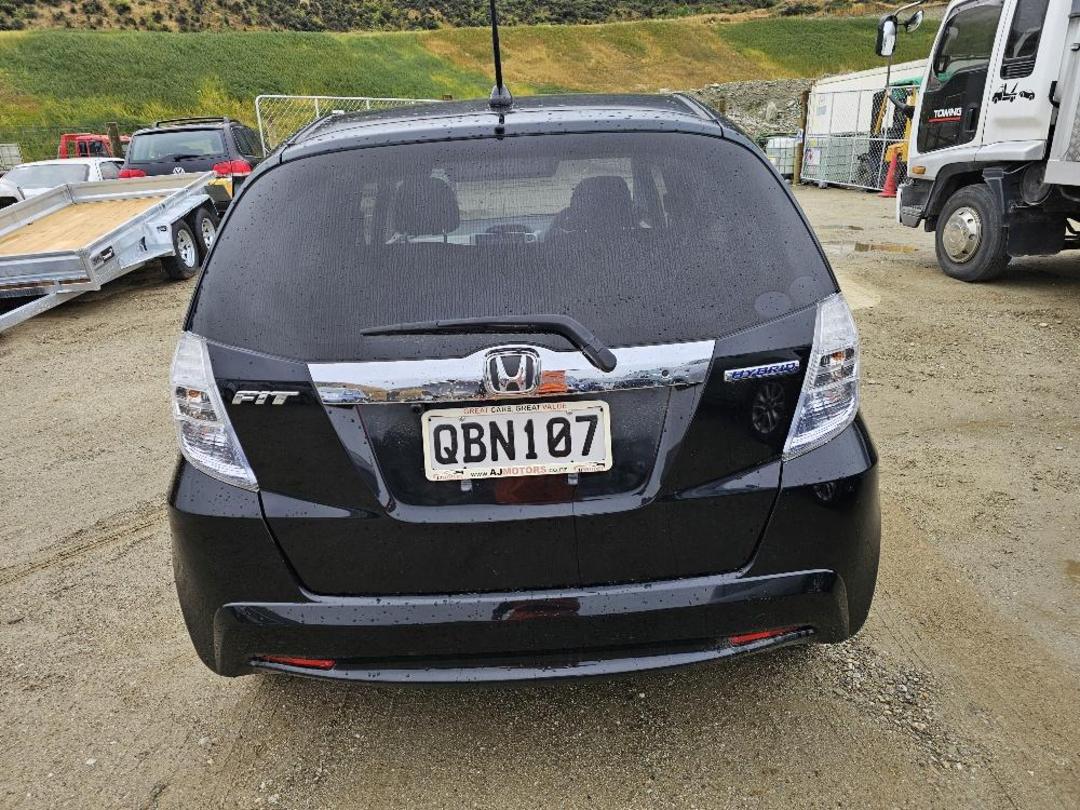 Photo '10' of Honda FIT