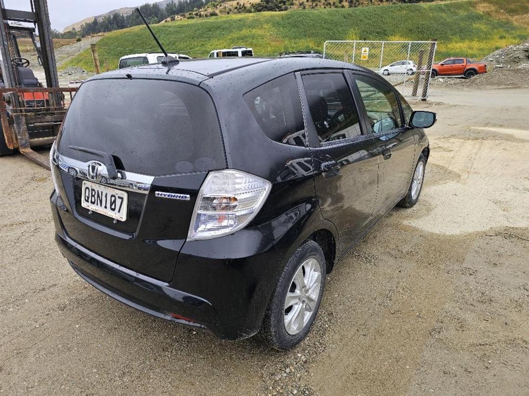 Photo '11' of Honda FIT