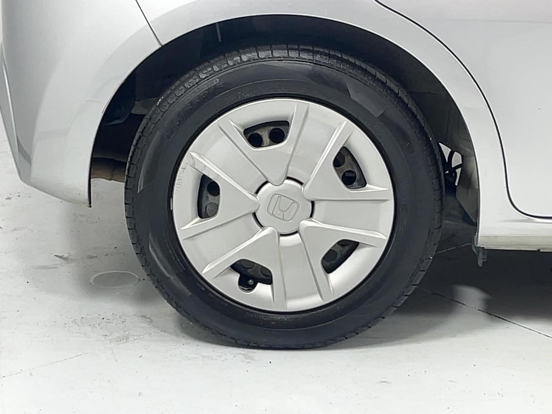 Photo '12' of Honda FIT