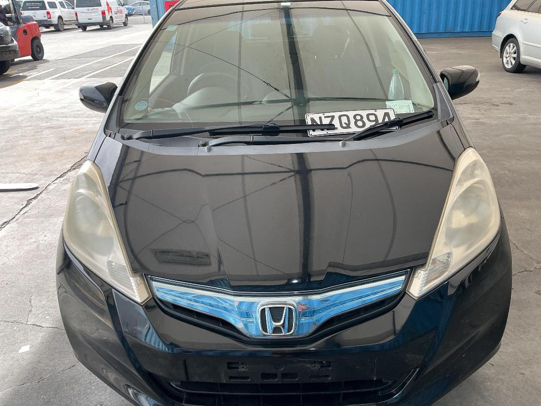 Photo '2' of Honda FIT Hybrid