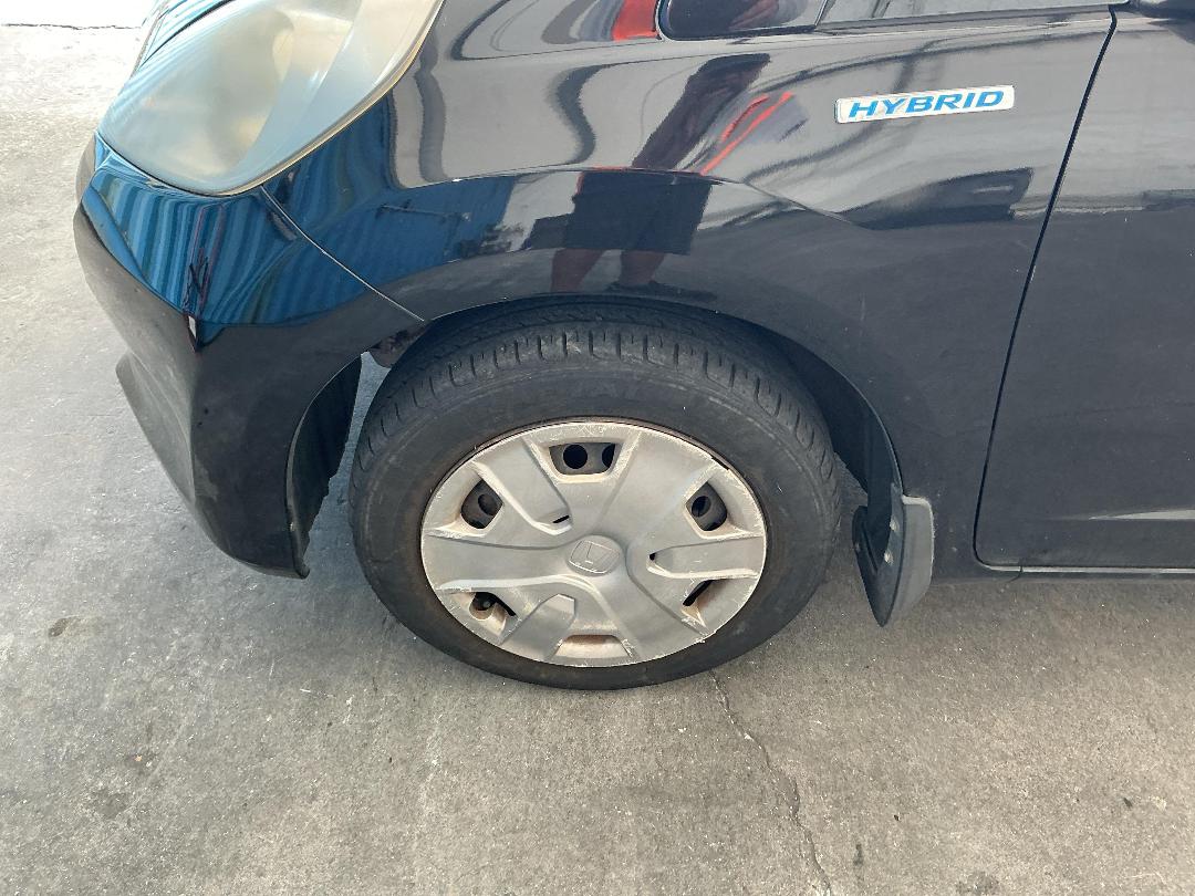 Photo '12' of Honda FIT Hybrid