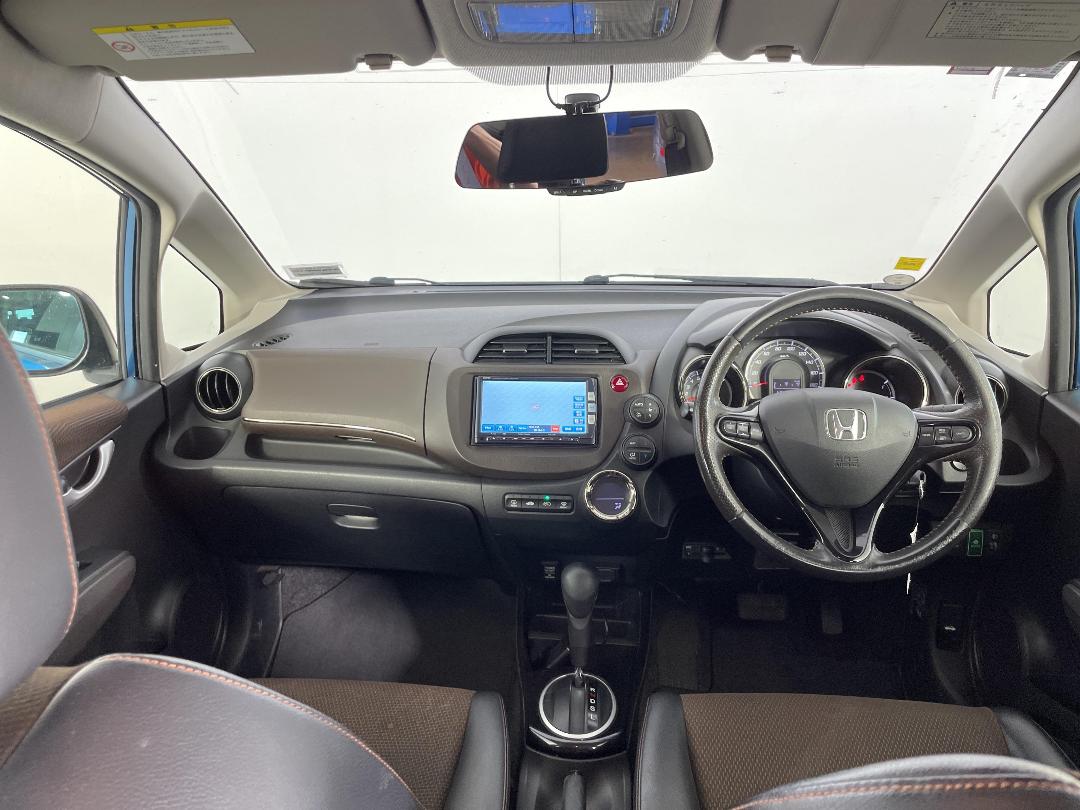 Photo '17' of Honda FIT Shuttle Photo '17' of Honda FIT Shuttle