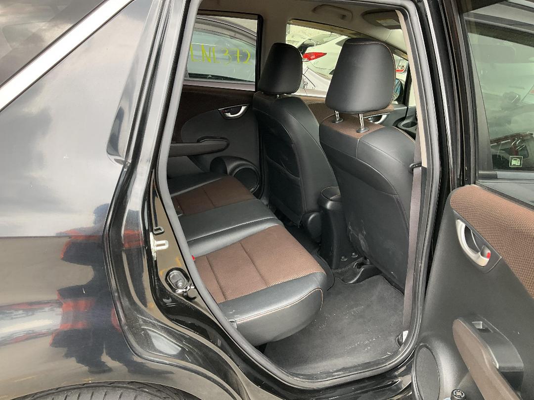 Photo '12' of Honda FIT Shuttle