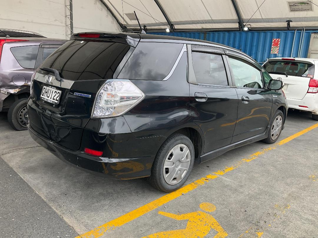 Photo '10' of Honda FIT Shuttle