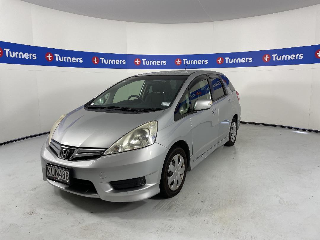 Photo '4' of Honda FIT Shuttle