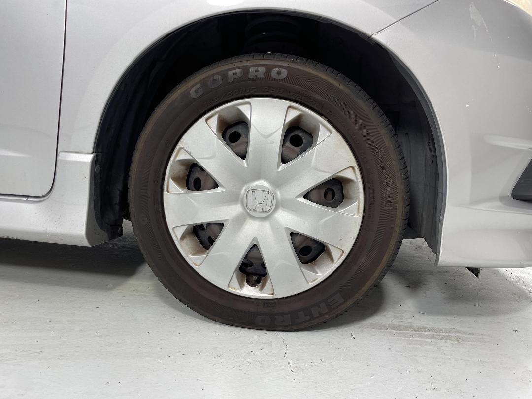 Photo '9' of Honda FIT Shuttle