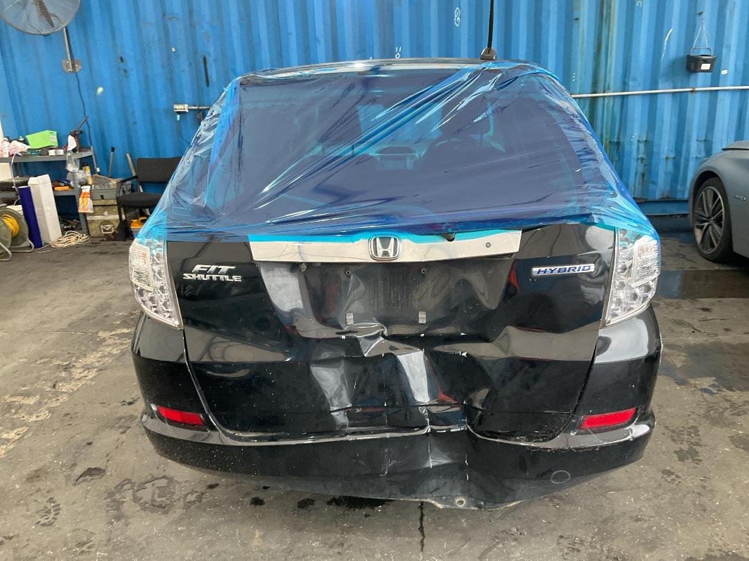 Photo '4' of Honda FIT Shuttle Hibrid