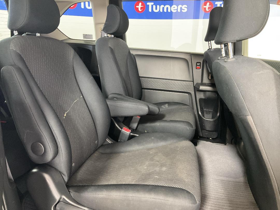 Photo '20' of Honda Freed Photo '20' of Honda Freed