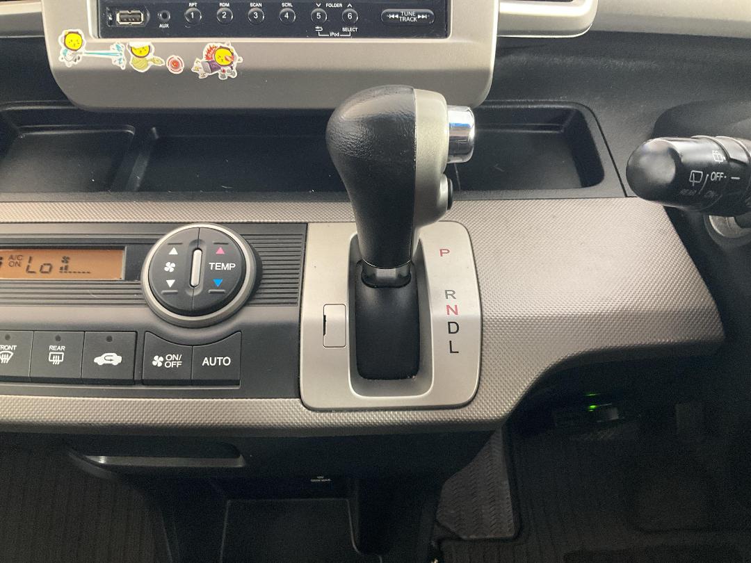 Photo '18' of Honda Freed Photo '18' of Honda Freed