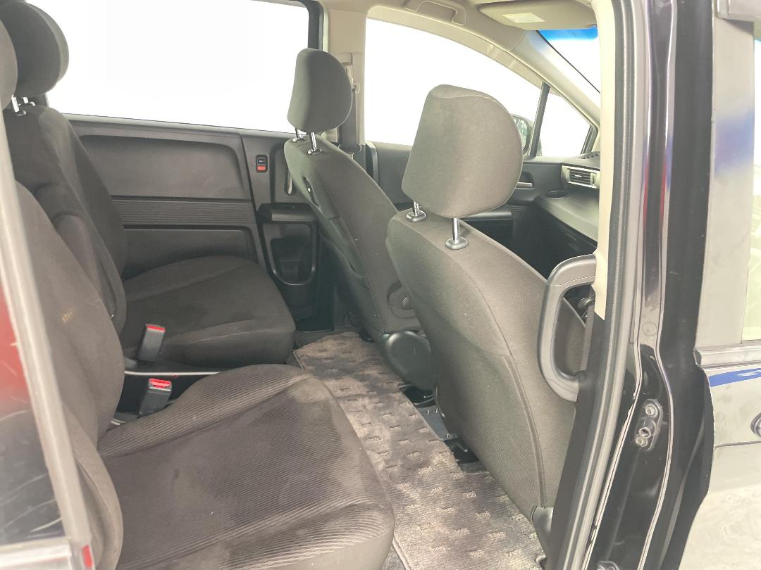 Photo '20' of Honda Freed Photo '20' of Honda Freed