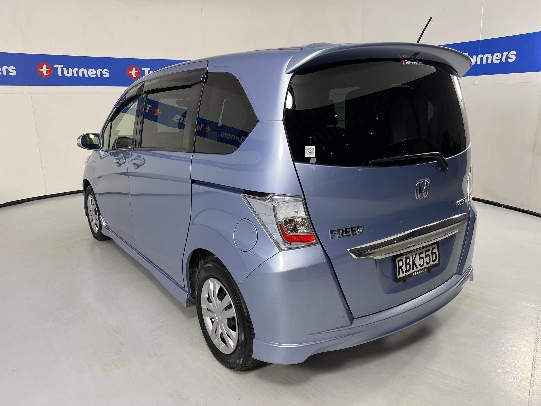 Photo '5' of Honda Freed