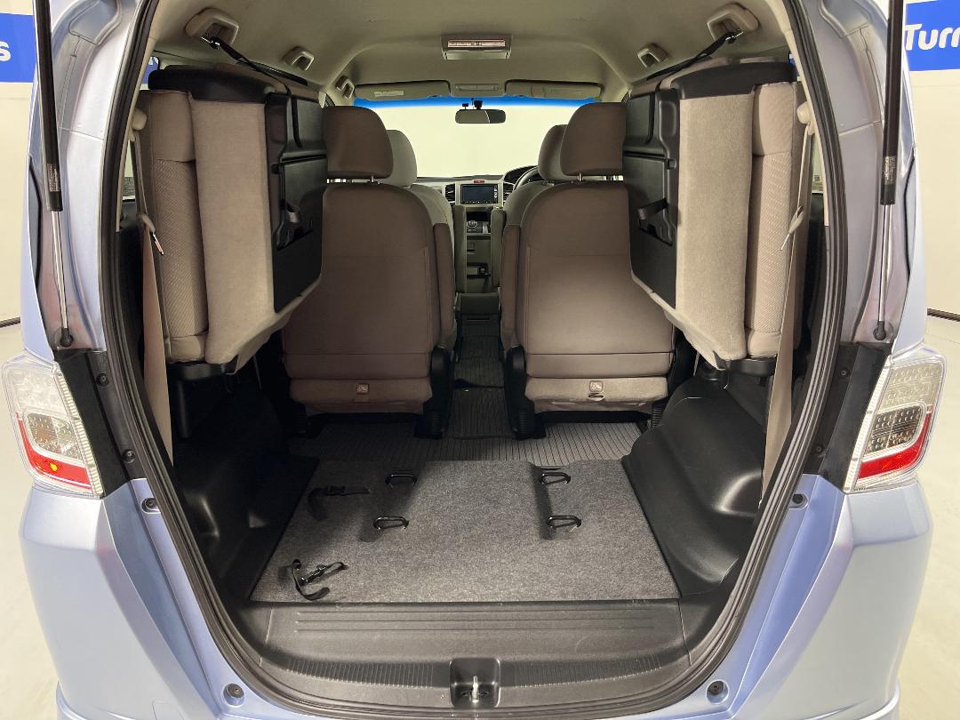 Photo '14' of Honda Freed