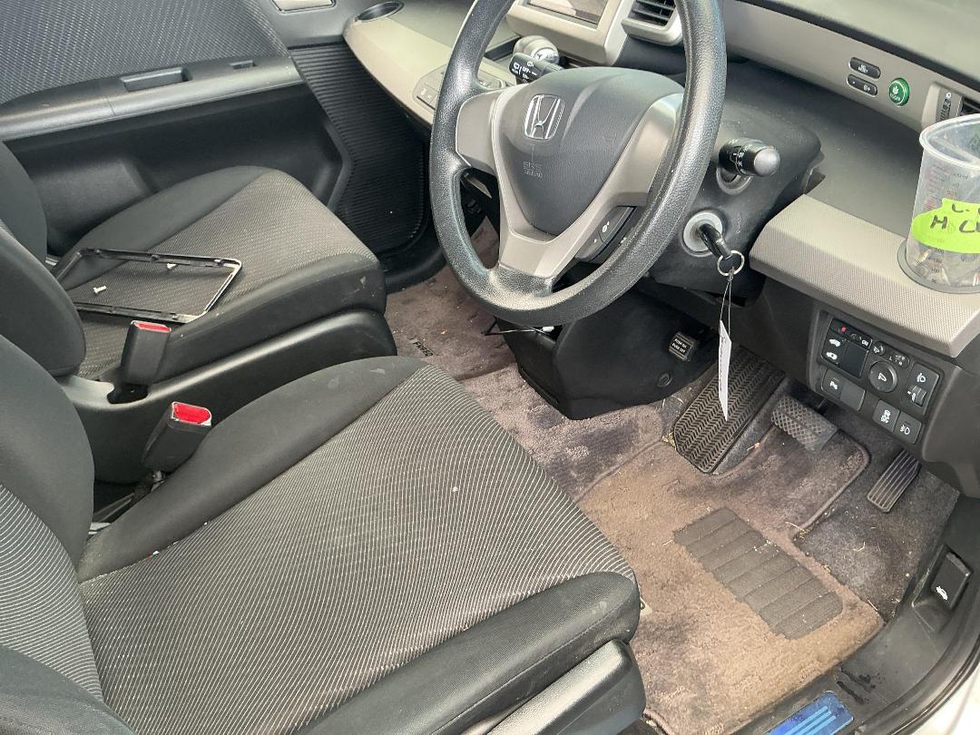 Photo '6' of Honda Freed Photo '6' of Honda Freed