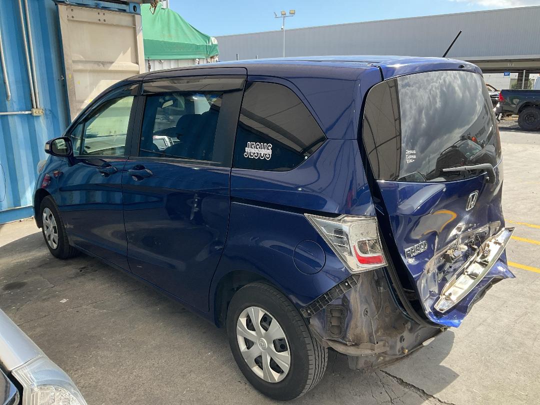 Photo '10' of Honda Freed