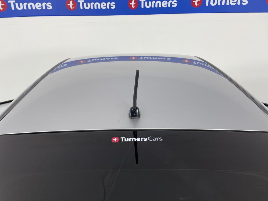 Photo '29' of Honda Insight