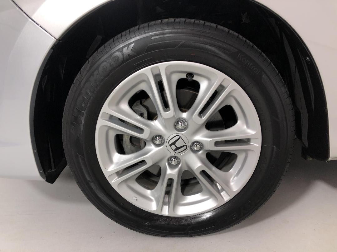 Photo '10' of Honda Insight Photo '10' of Honda Insight