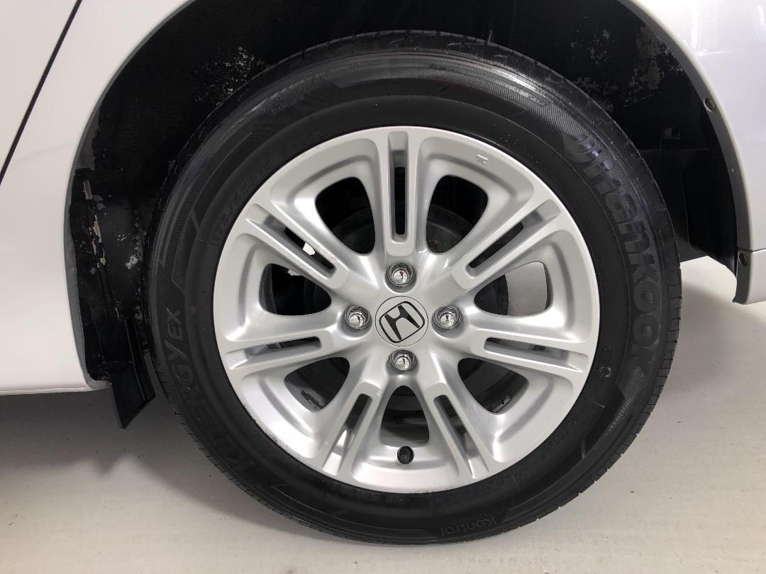 Photo '11' of Honda Insight Photo '11' of Honda Insight