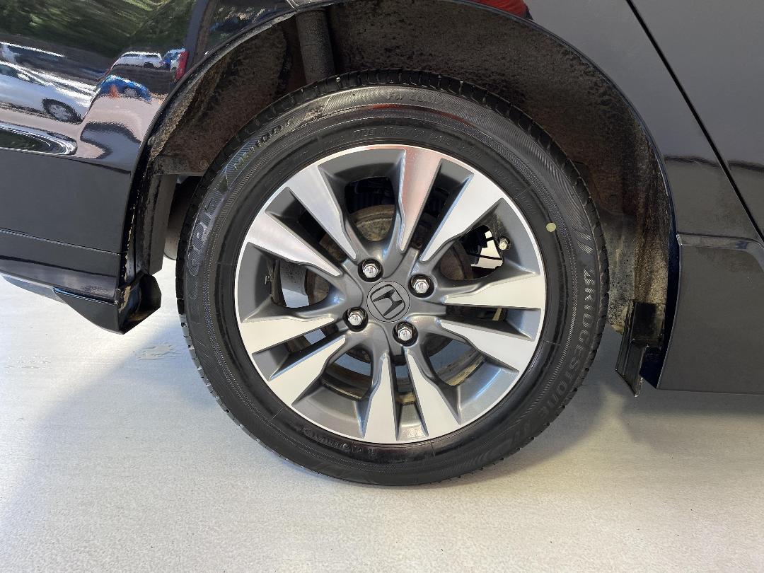 Photo '12' of Honda Insight Photo '12' of Honda Insight