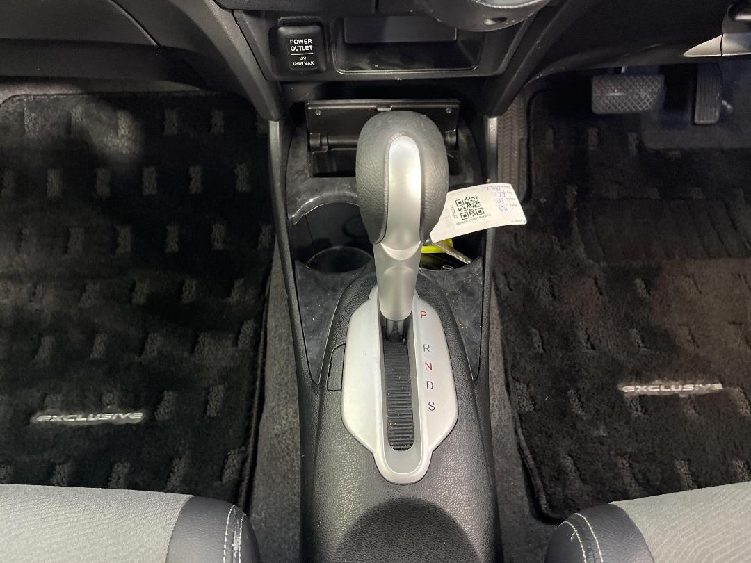 Photo '18' of Honda Insight Photo '18' of Honda Insight