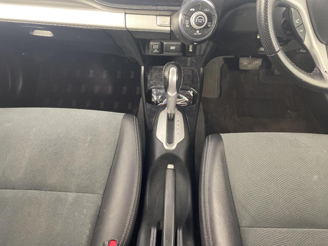 Photo '18' of Honda Insight