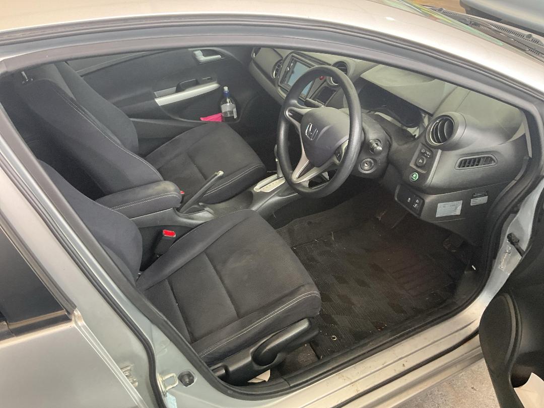 Photo '23' of Honda Insight