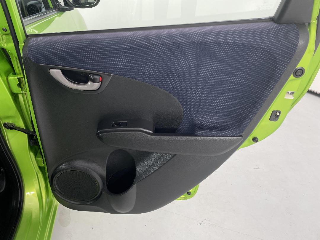 Photo '19' of Honda Jazz Photo '19' of Honda Jazz