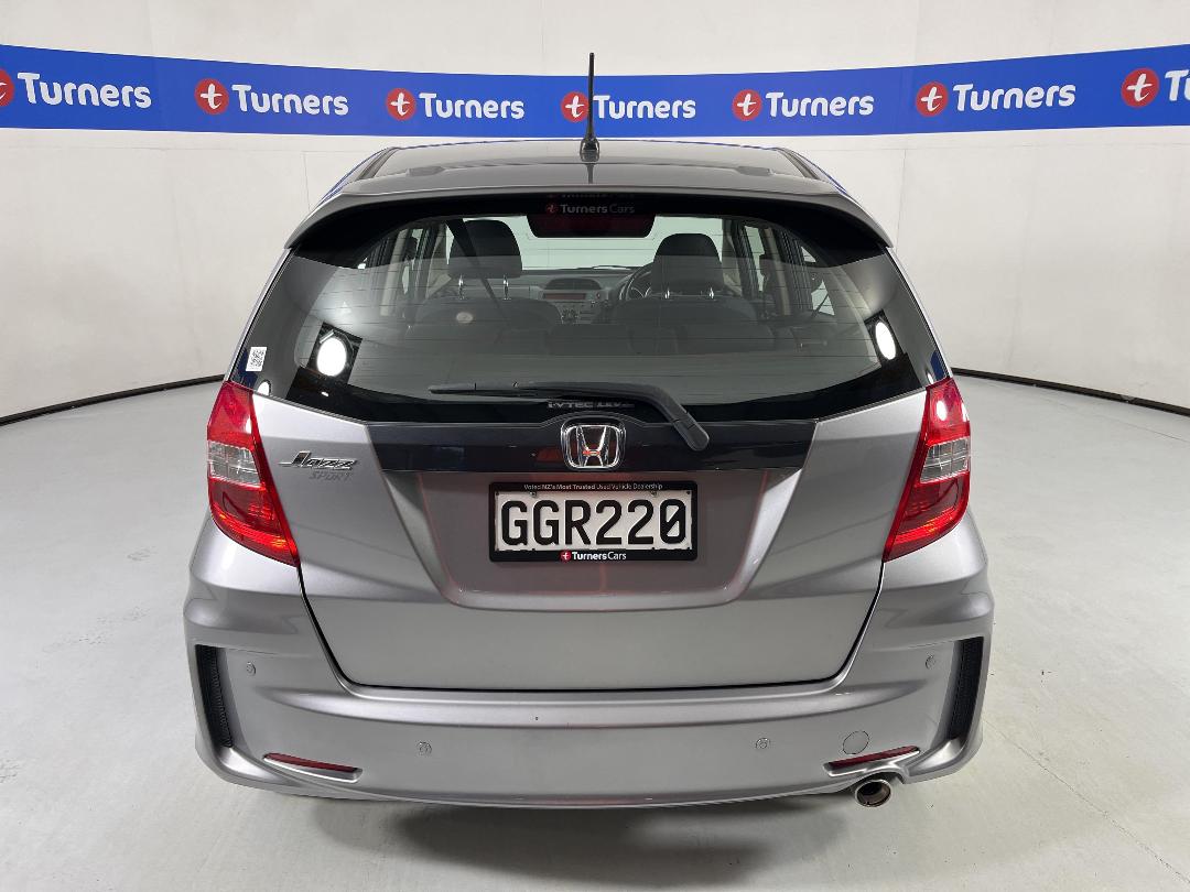 Photo '6' of Honda Jazz