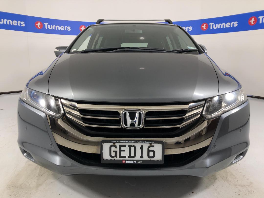 Photo '2' of Honda Odyssey