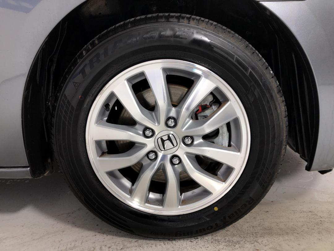 Photo '9' of Honda Odyssey