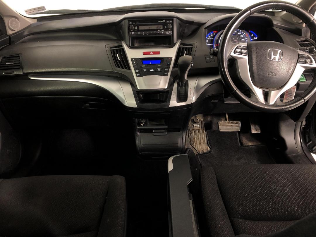 Photo '17' of Honda Odyssey