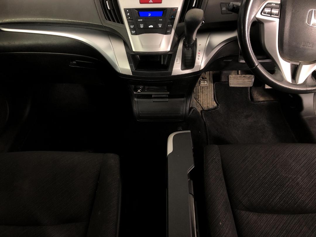 Photo '18' of Honda Odyssey
