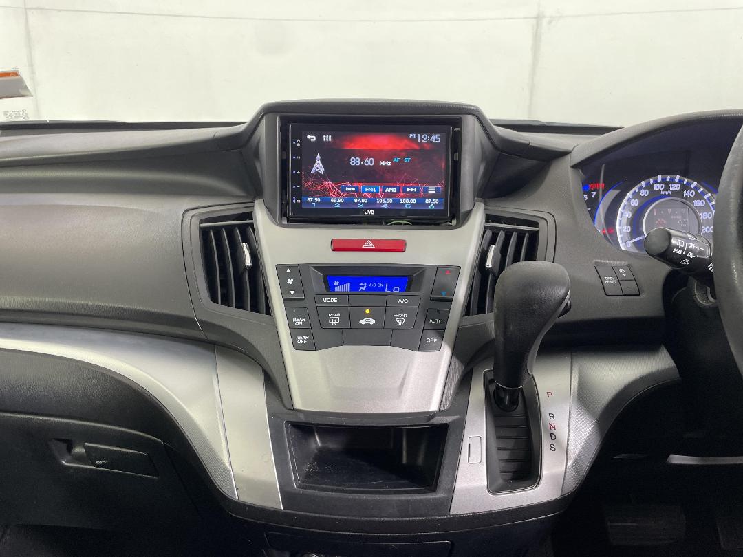 Photo '18' of Honda Odyssey