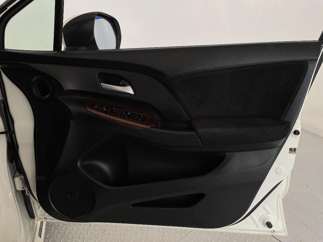 Photo '15' of Honda Odyssey