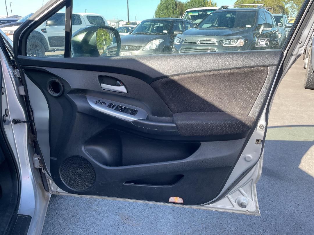 Photo '13' of Honda Odyssey S Photo '13' of Honda Odyssey S