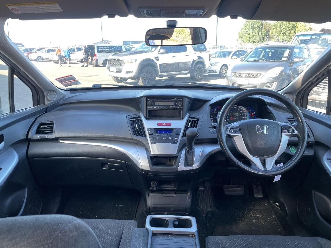 Photo '19' of Honda Odyssey S Photo '19' of Honda Odyssey S