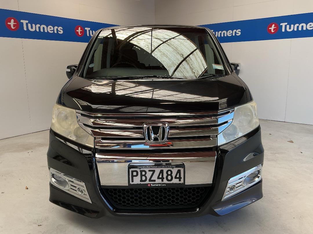 Photo '2' of Honda Stepwagon