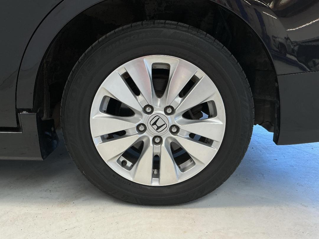 Photo '11' of Honda Stepwagon