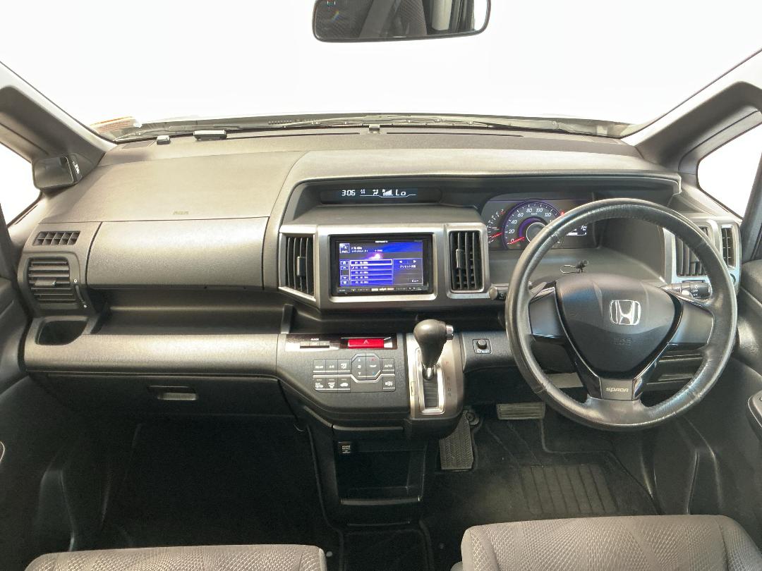 Photo '17' of Honda Stepwagon