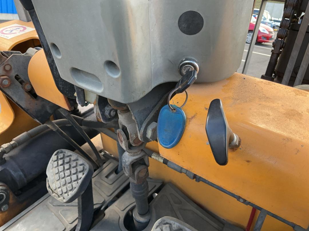 Photo '17' of Huahe HH30ZN1D Forklift Photo '17' of Huahe HH30ZN1D Forklift