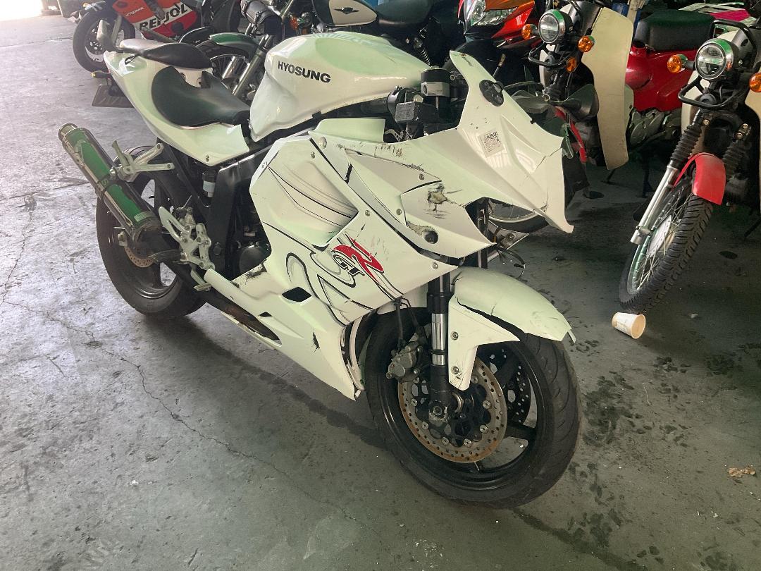 Photo '4' of Hyosung GT250 RN Photo '4' of Hyosung GT250 RN