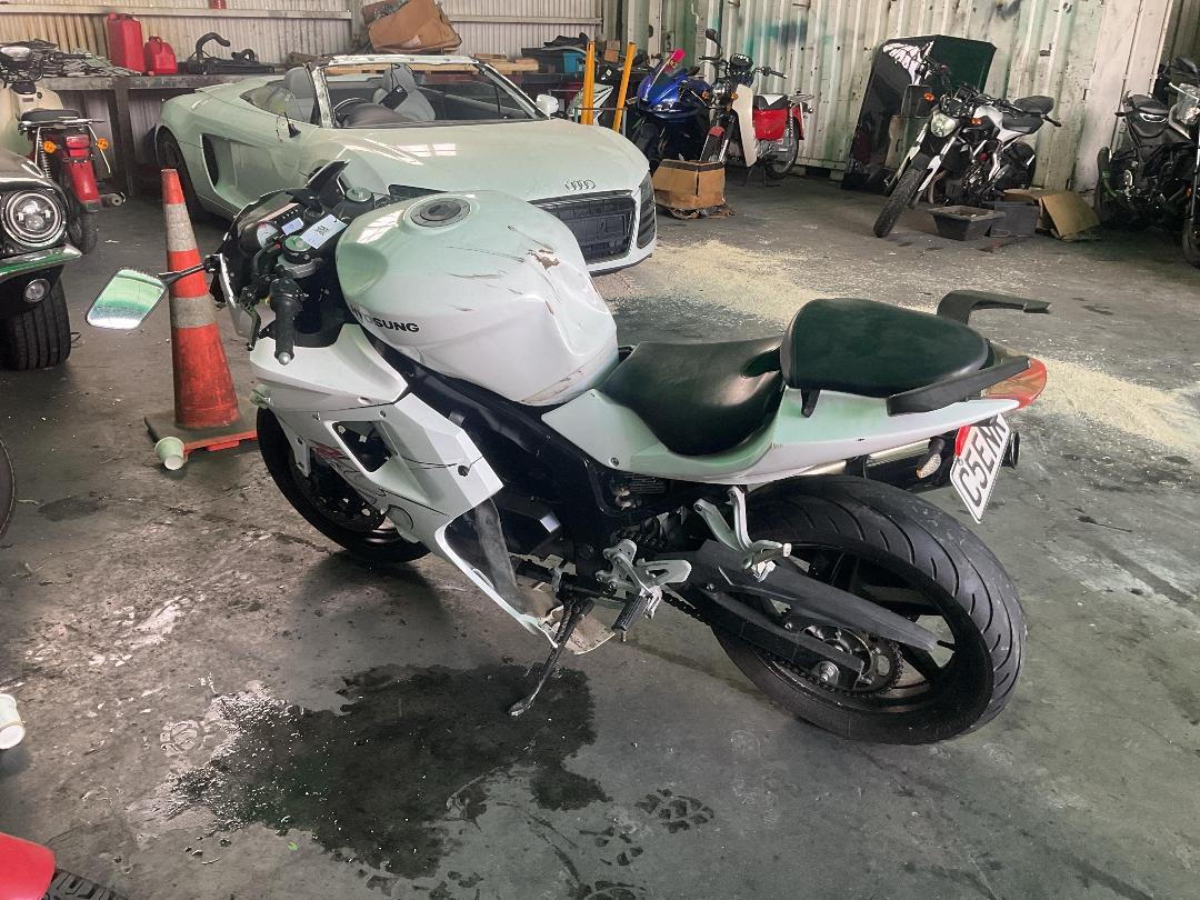 Photo '11' of Hyosung GT250 RN Photo '11' of Hyosung GT250 RN