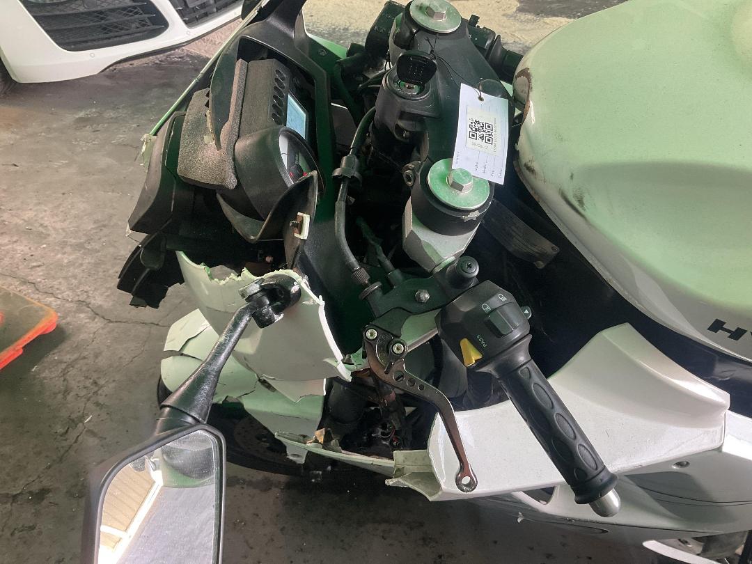 Photo '22' of Hyosung GT250 RN Photo '22' of Hyosung GT250 RN