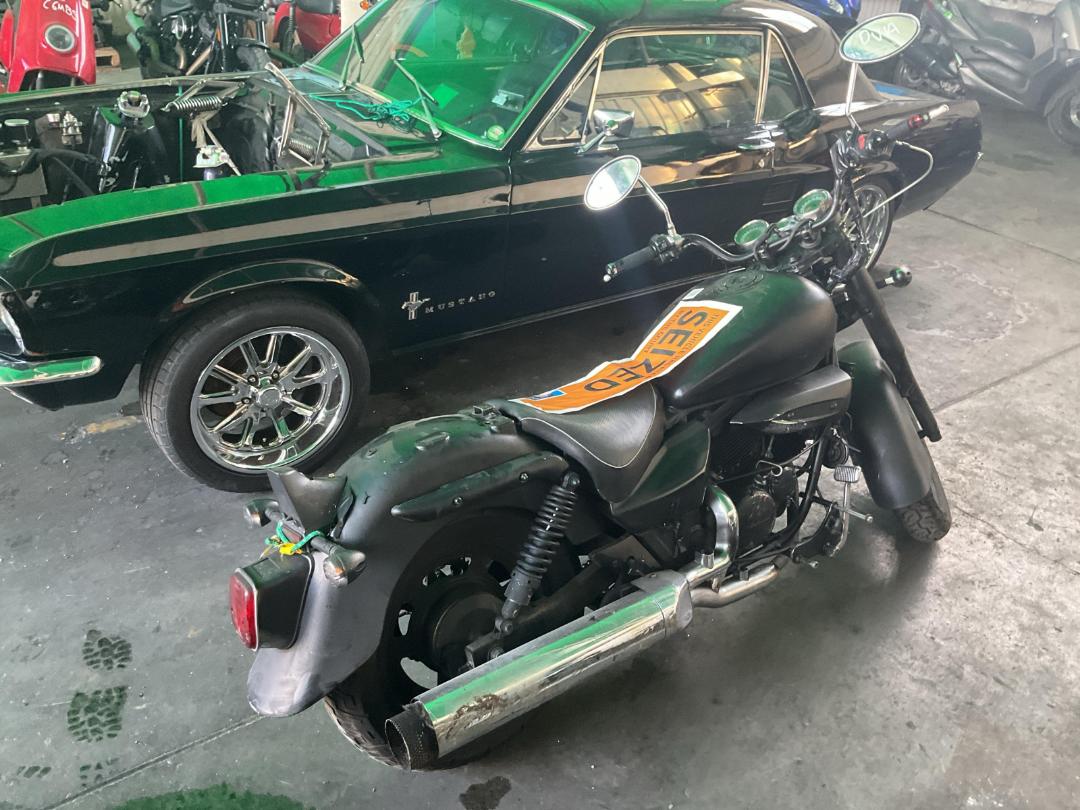 Photo '7' of Hyosung GV250